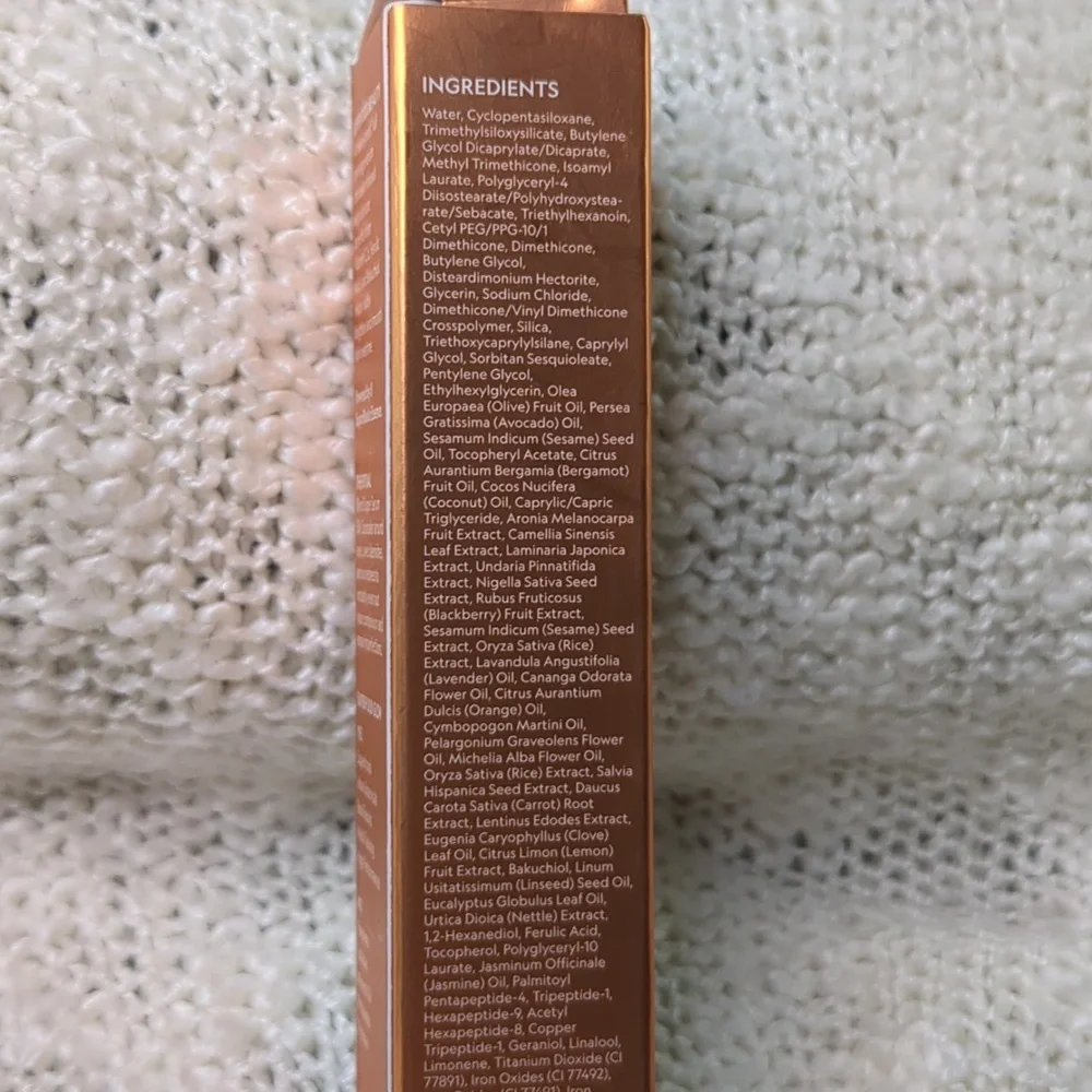 YENSA Super Serum Silk Concealer in Medium 2, 6ml/0.20fl oz